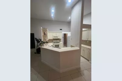 10101 Costa Del Sol Boulevard #G-56, Doral, FL 33178 - Photo 9