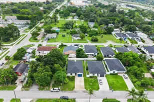 200 Marie Dr, West Palm Beach, FL 33415 - Photo 35