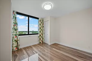 911 Ocean Dr, Juno Beach, FL 33408 - Photo 31