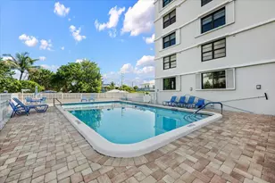 911 Ocean Dr, Juno Beach, FL 33408 - Photo 29