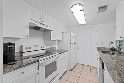 4470 NW 109th Terrace, Coral Springs, FL 33065 - Photo 11