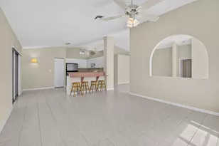 1165 Sea Grape Cir, Delray Beach, FL 33445 - Photo 9