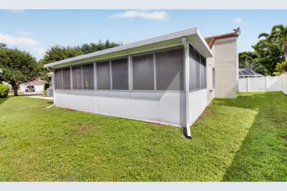 1165 Sea Grape Circle, Delray Beach, FL 33445 - Photo 19