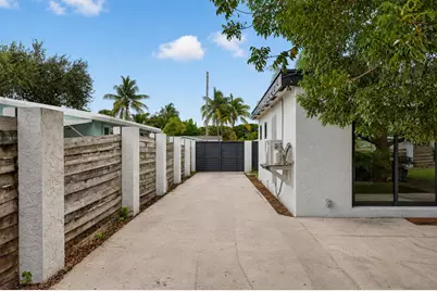 1436 NE 17th Terrace, Fort Lauderdale, FL 33304 - Photo 37