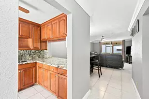 1040 SE 4th Ave, Deerfield Beach, FL 33441 - Photo 3