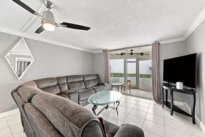 1040 SE 4th Avenue #135, Deerfield Beach, FL 33441 - Photo 9