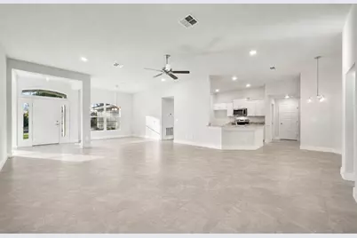 292 SW Ridgecrest Drive, Port Saint Lucie, FL 34953 - Photo 5