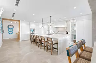 220 SE Mizner Blvd, Boca Raton, FL 33432 - Photo 15