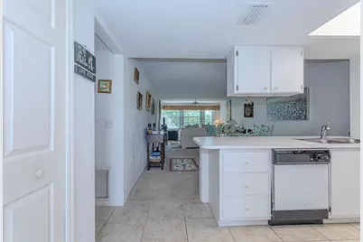 2007 Palm Beach Trace Drive #2007, Royal Palm Beach, FL 33411 - Photo 7