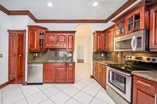 10704 Oak Bend Way, Wellington, FL 33414 - Photo 17