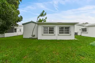 6805 NW 75th Ct, Tamarac, FL 33321 - Photo 21