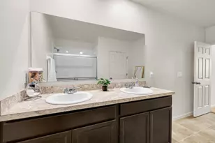 6379 NW Northwood Loop, Port Saint Lucie, FL 34983 - Photo 17