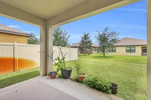 6379 NW Northwood Loop, Port Saint Lucie, FL 34983 - Photo 31