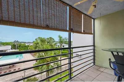 4640 Lucerne Lakes Boulevard W #404, Lake Worth, FL 33467 - Photo 21