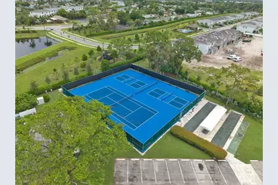 4640 Lucerne Lakes Boulevard W #404, Lake Worth, FL 33467 - Photo 29