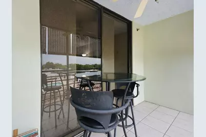 4640 Lucerne Lakes Boulevard W #404, Lake Worth, FL 33467 - Photo 19