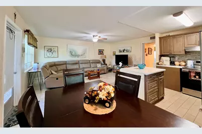 131 Andover F, West Palm Beach, FL 33417 - Photo 3