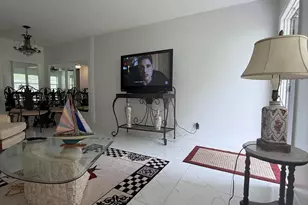 352 Sheffield O, West Palm Beach, FL 33417 - Photo 5