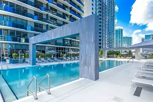55 SW 9th St, Miami, FL 33130 - Photo 17