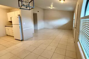 5205 SE Primrose Way, Stuart, FL 34997 - Photo 3