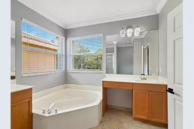 11131 Laurel Walk Road, Wellington, FL 33449 - Photo 21