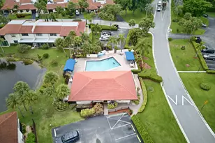 7956 Eastlake Dr, Boca Raton, FL 33433 - Photo 29
