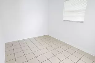 1151 NE 17th Ct, Fort Lauderdale, FL 33305 - Photo 7