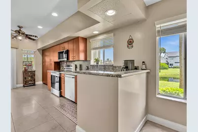 23156 Fountain View Drive #D, Boca Raton, FL 33433 - Photo 11
