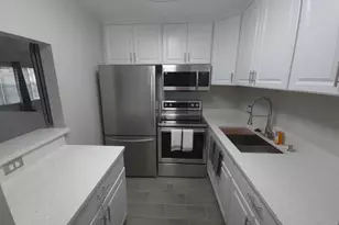 208 Kent M, West Palm Beach, FL 33417 - Photo 1