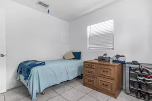1810 N 16th Ct, Fort Pierce, FL 34950 - Photo 13
