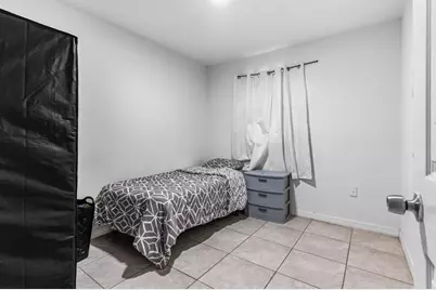 1810 N 16th Court, Fort Pierce, FL 34950 - Photo 11