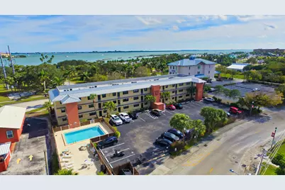 701 N Indian River Drive #105, Fort Pierce, FL 34949 - Photo 23