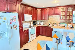 6238 SW 7th St, Margate, FL 33068 - Photo 7