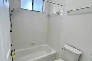 3329 NW 29th Ct, Lauderdale Lakes, FL 33311 - Photo 13