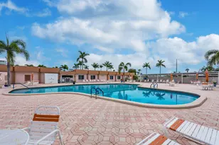2523 Dudley Dr W, West Palm Beach, FL 33415 - Photo 29