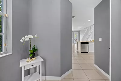902 S Federal Highway #8, Lake Worth, FL 33460 - Photo 3