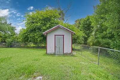 2907 Sherwood Lane, Fort Pierce, FL 34982 - Photo 37
