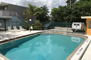 1500 Crescent Cir, Lake Park, FL 33403 - Photo 13