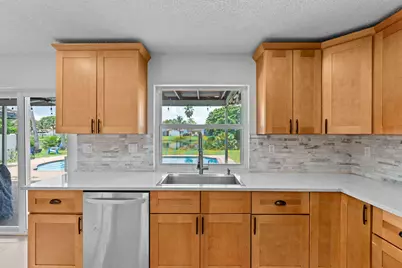 8560 NW 2nd Street, Coral Springs, FL 33071 - Photo 23