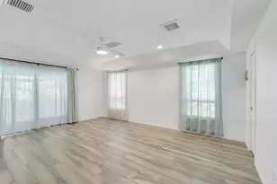 11 Alnwick Rd, Palm Beach Gardens, FL 33418 - Photo 21