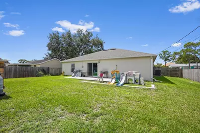 1213 SW Patricia Avenue, Port Saint Lucie, FL 34953 - Photo 17