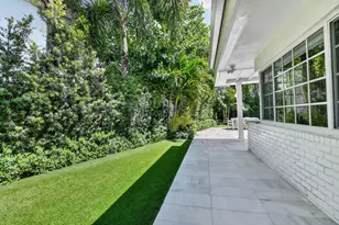 335 NE 7th St, Boca Raton, FL 33432 - Photo 49
