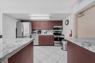5280 NW 2nd Ave, Boca Raton, FL 33487 - Photo 35