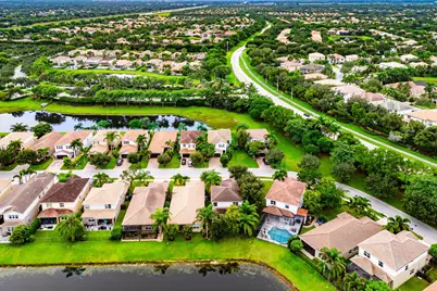 8421 Calabria Lakes Drive, Boynton Beach, FL 33473 - Photo 41