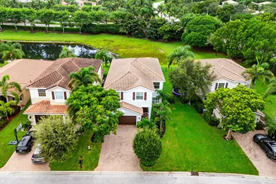 8421 Calabria Lakes Drive, Boynton Beach, FL 33473 - Photo 51
