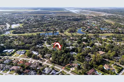 14779 Paddock Drive, Wellington, FL 33414 - Photo 9