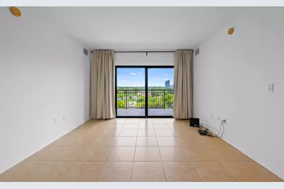 3530 SW 22nd Street #902, Miami, FL 33145 - Photo 5