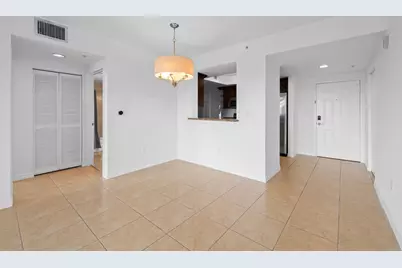 3530 SW 22nd Street #902, Miami, FL 33145 - Photo 13
