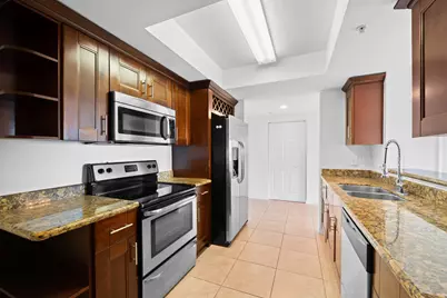 3530 SW 22nd Street #902, Miami, FL 33145 - Photo 21