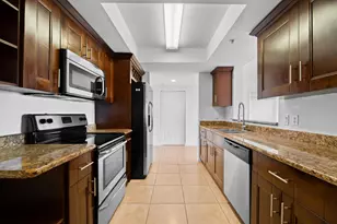3530 SW 22nd St, Miami, FL 33145 - Photo 23